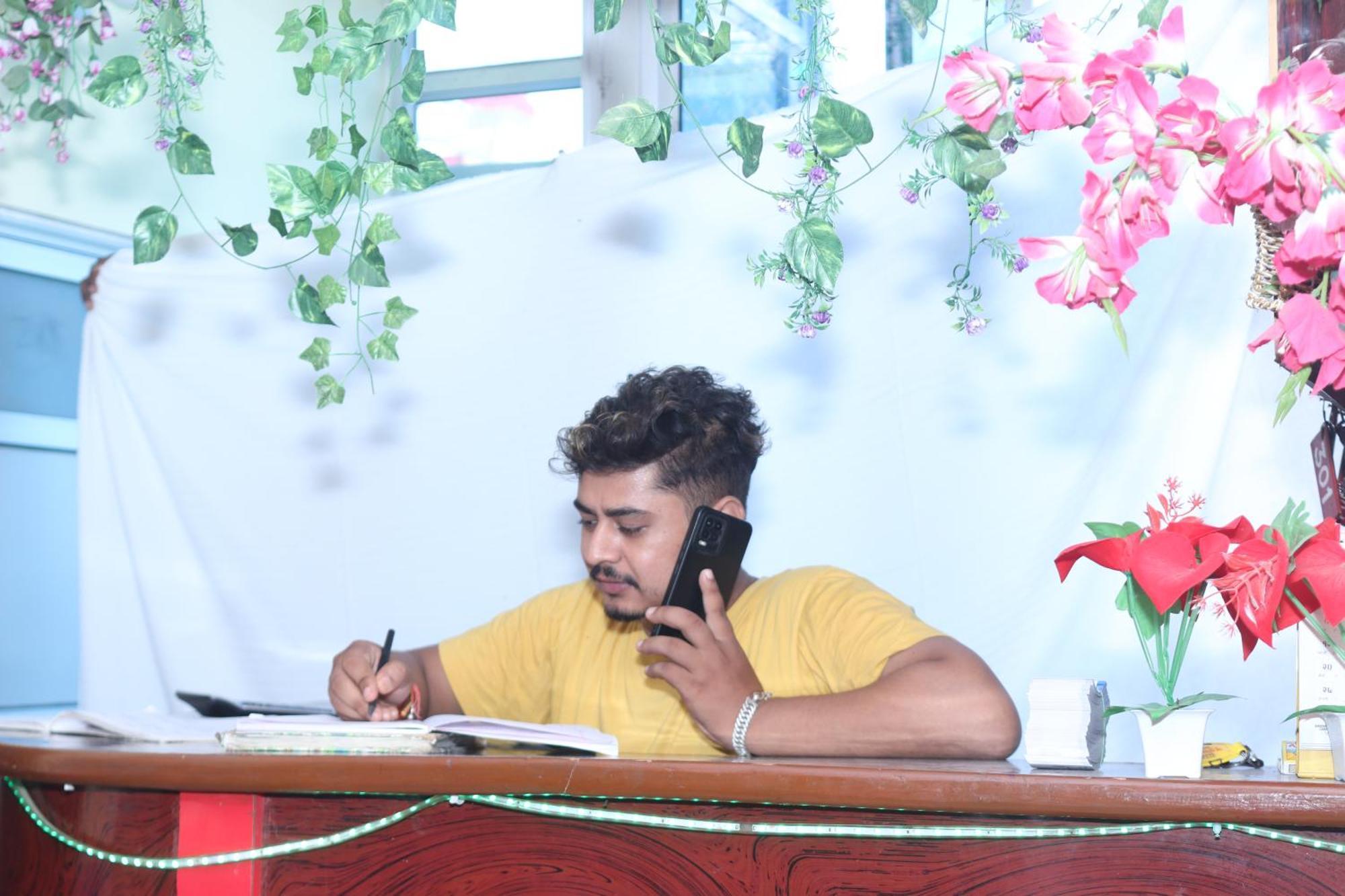 Punjabi Dhaba Lodge & Restaurant Rummindei Εξωτερικό φωτογραφία
