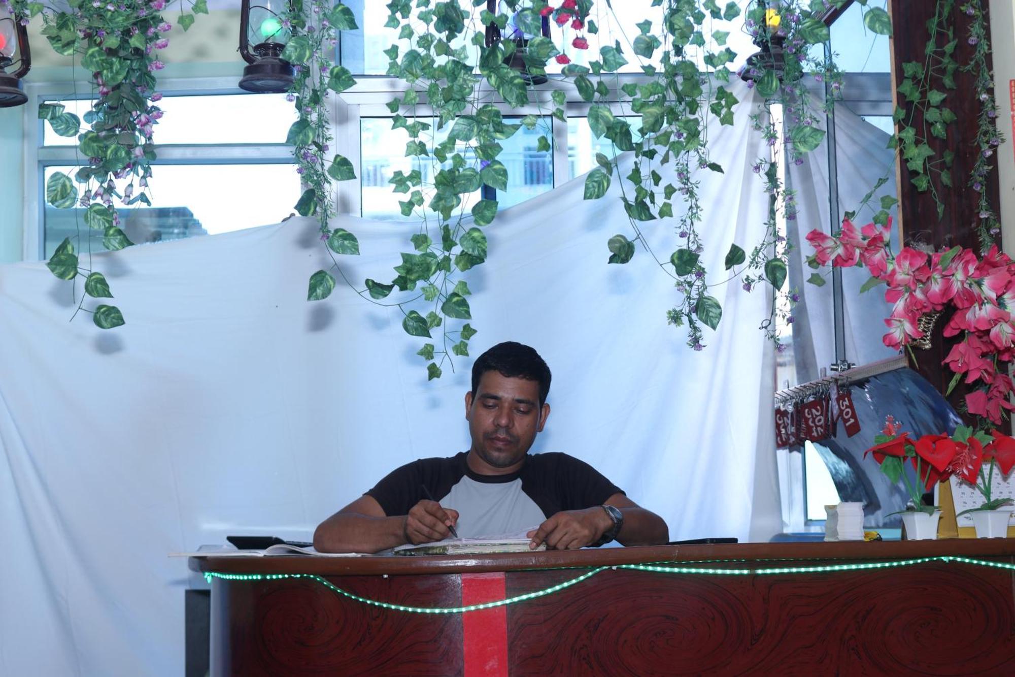 Punjabi Dhaba Lodge & Restaurant Rummindei Εξωτερικό φωτογραφία